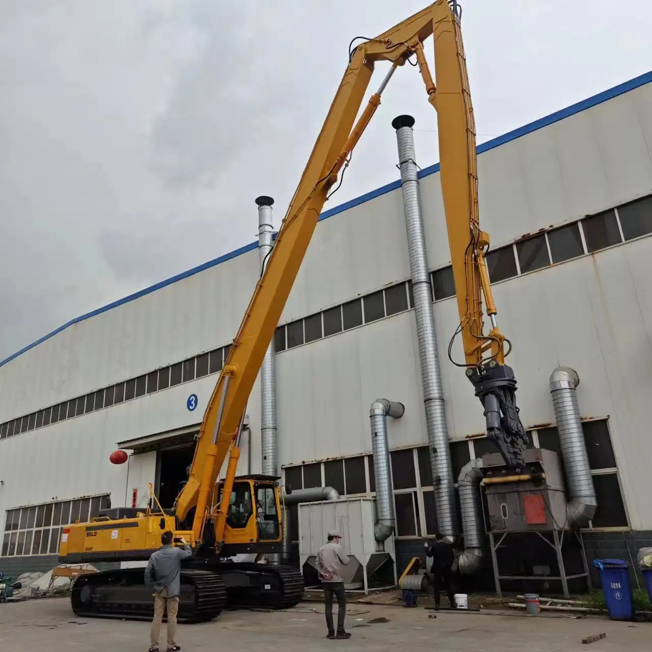 Common maintenance issues for three-piece boom excavators